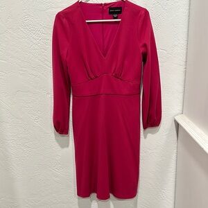 Donna Morgan Red Sheath Dress V-neck Ruched
